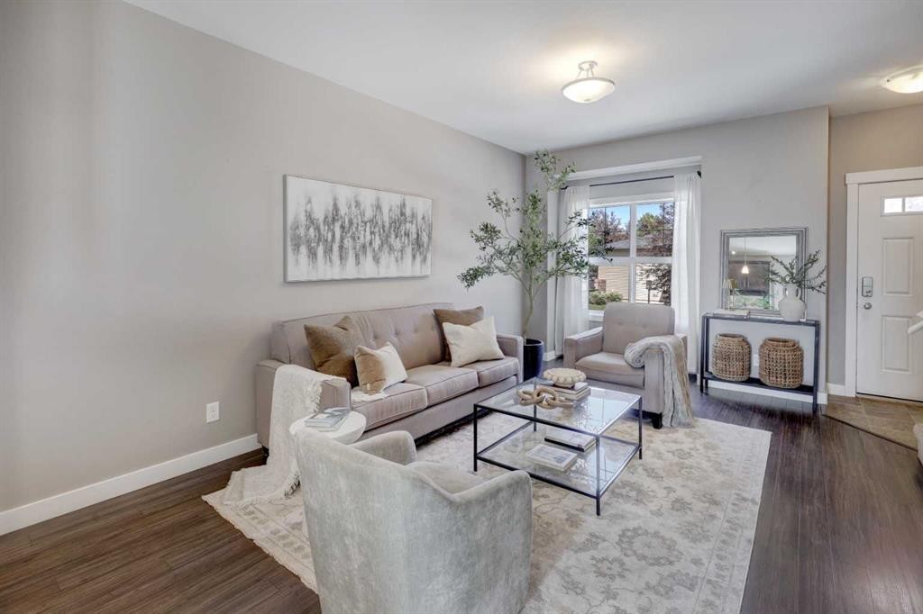 249 Ranch Ridge Meadow, Strathmore, AB - Indoor Photo Showing Living Room