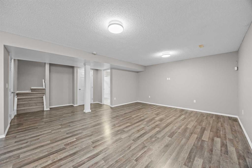140 West Creek Circle, Chestermere, AB - Indoor Photo Showing Other Room