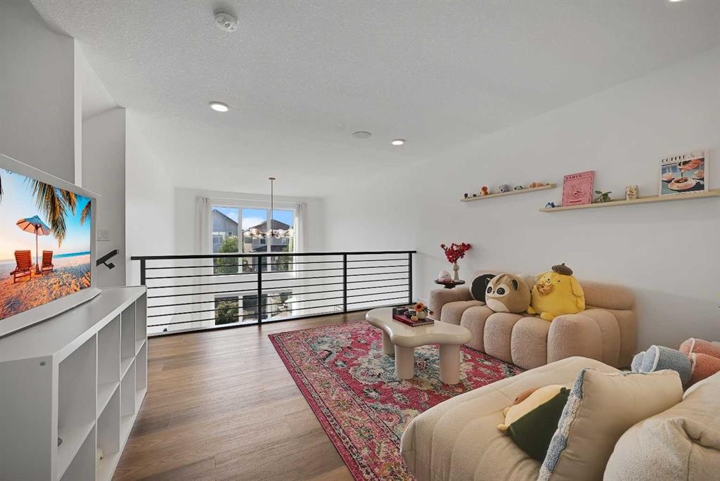 50 Lavender Road Se, Calgary, AB - Indoor