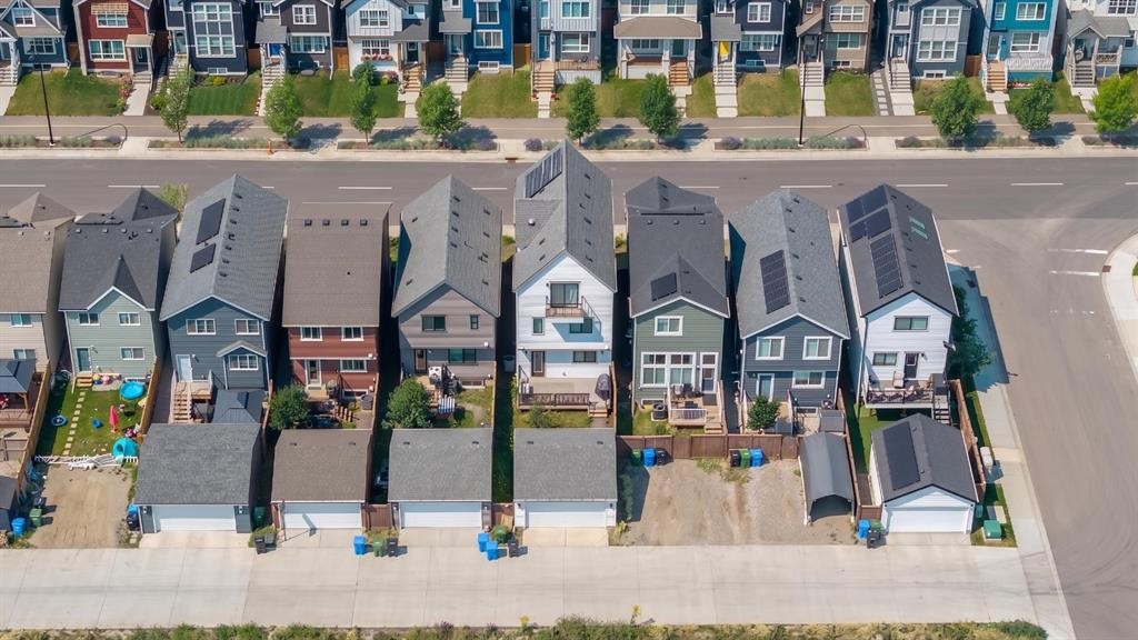 50 Lavender Road Se, Calgary, AB - Outdoor