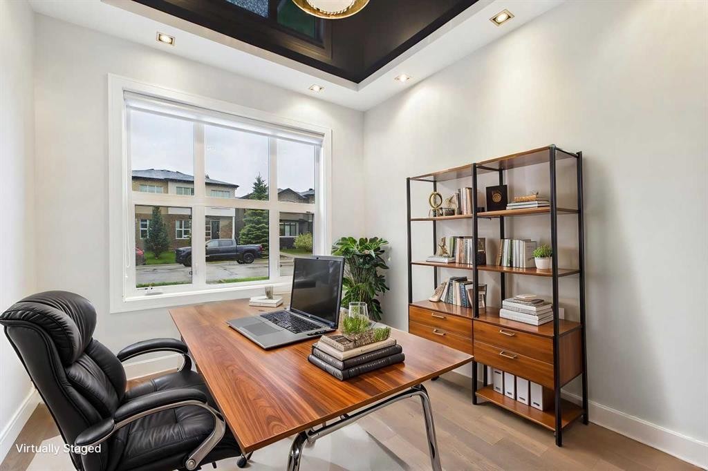 2430 28 Avenue Sw, Calgary, AB
