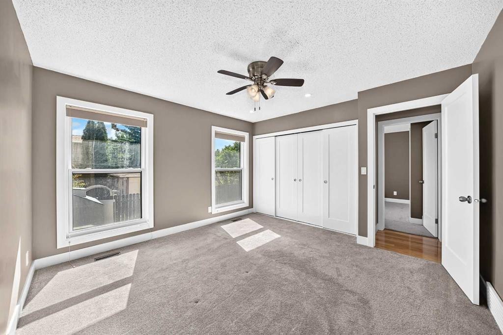 12 Sunvale Mews Se, Calgary, AB - Photo Showing Other Room