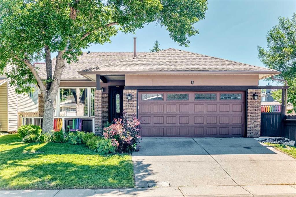 12 Sunvale Mews Se, Calgary, AB - Outdoor