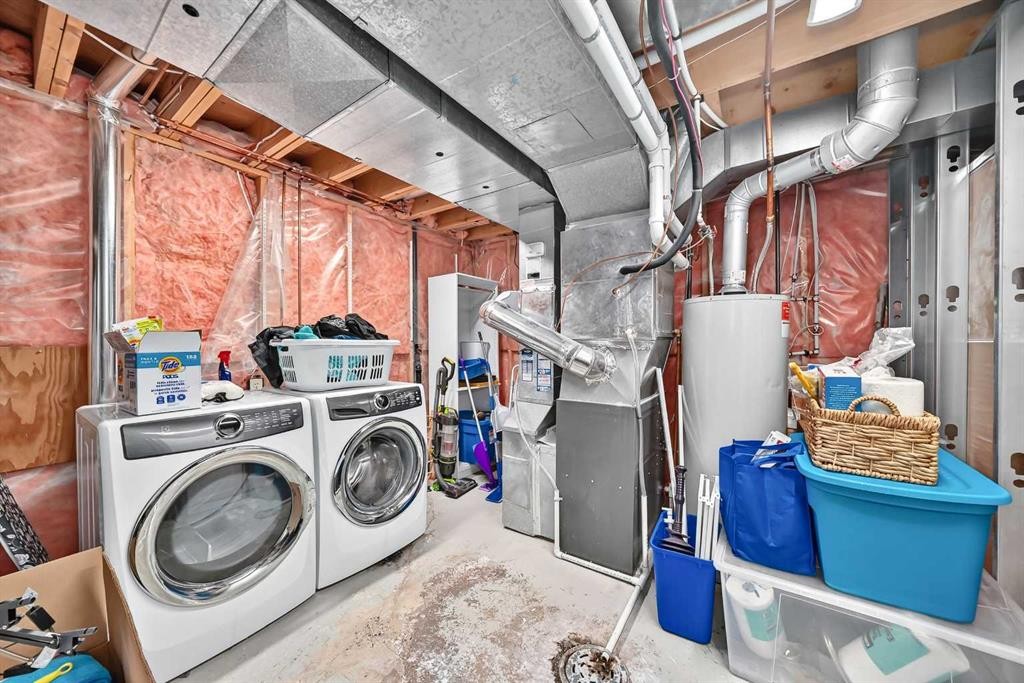12 Sunvale Mews Se, Calgary, AB - Indoor Photo Showing Laundry Room