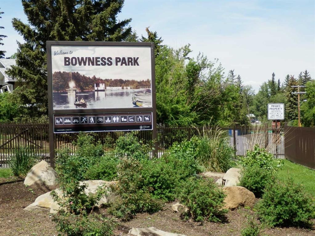 7804 34 Avenue Nw, Calgary, AB - Outdoor