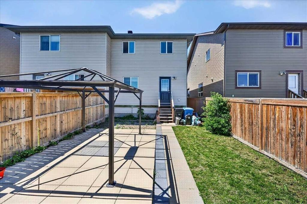 42 Skyview Point Link Ne, Calgary, AB