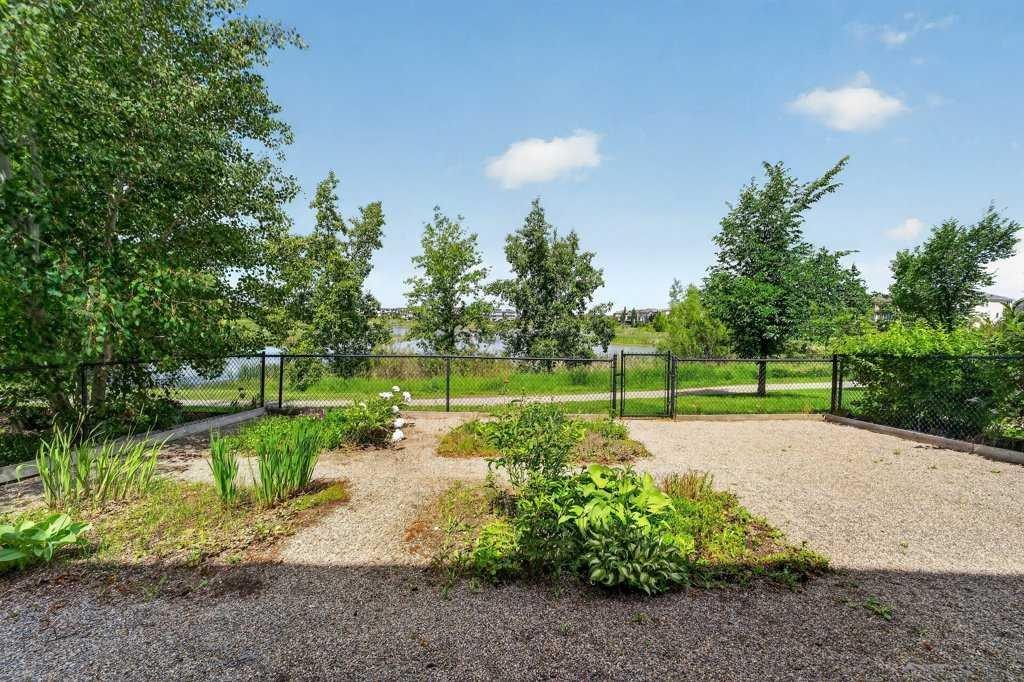 232 Copperpond Circle Se, Calgary, AB - Outdoor