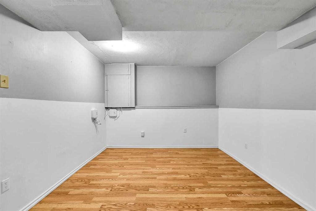 43 Taraglen Road Ne, Calgary, AB