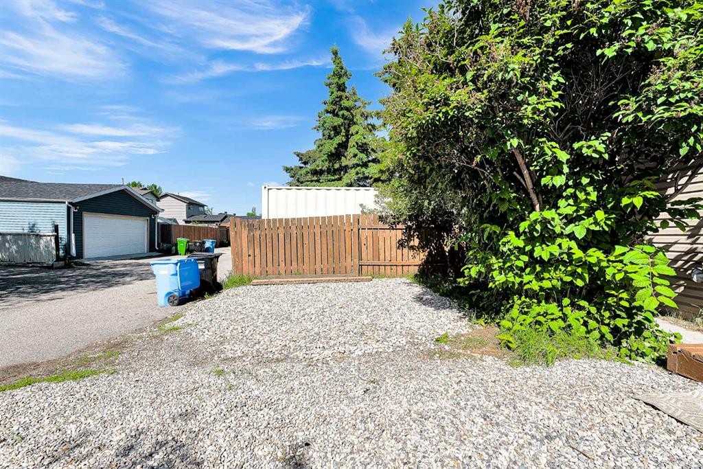 43 Taraglen Road Ne, Calgary, AB
