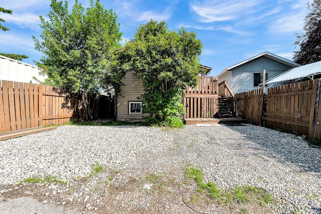 43 Taraglen Road Ne, Calgary, AB