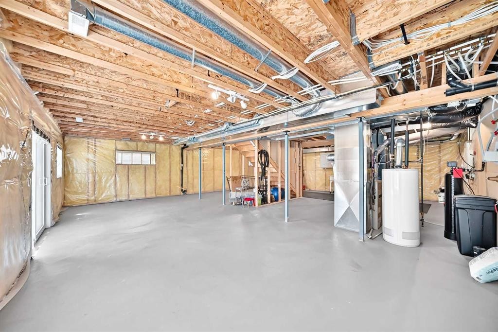 83 Edgeridge Close Nw, Calgary, AB - Indoor Photo Showing Basement