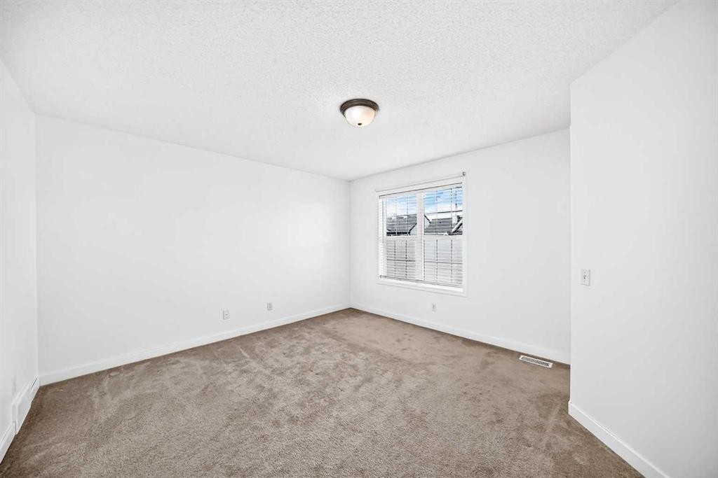 294 Elgin View Se, Calgary, AB - Indoor Photo Showing Other Room