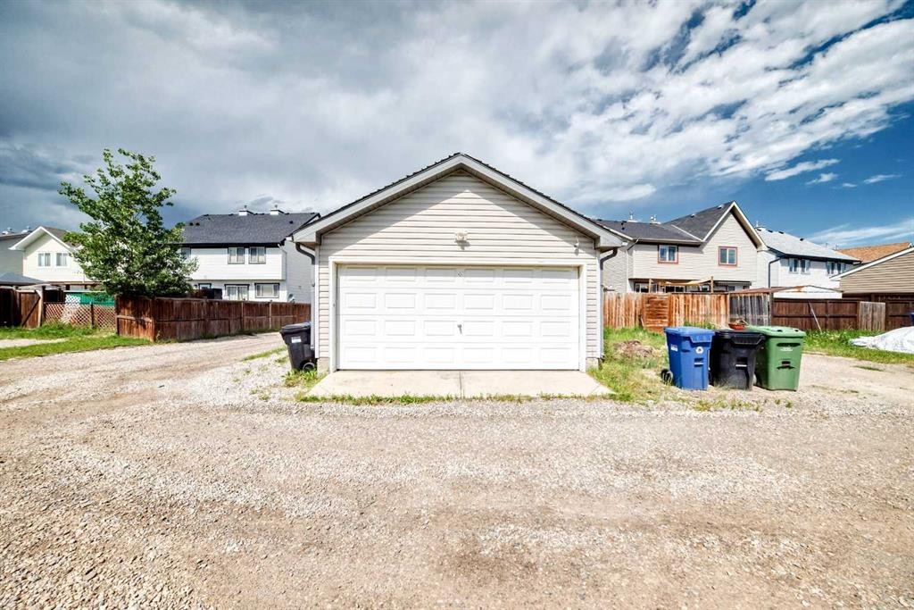 294 Elgin View Se, Calgary, AB - Outdoor