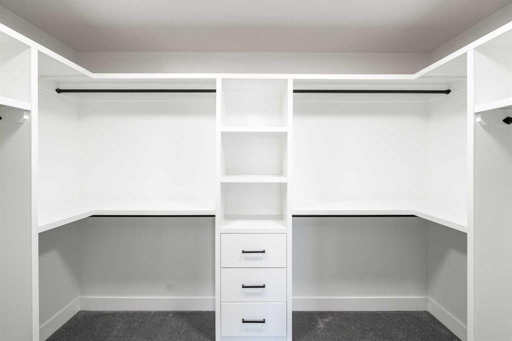 123 Saddlecrest Grove Ne, Calgary, AB - Indoor With Storage