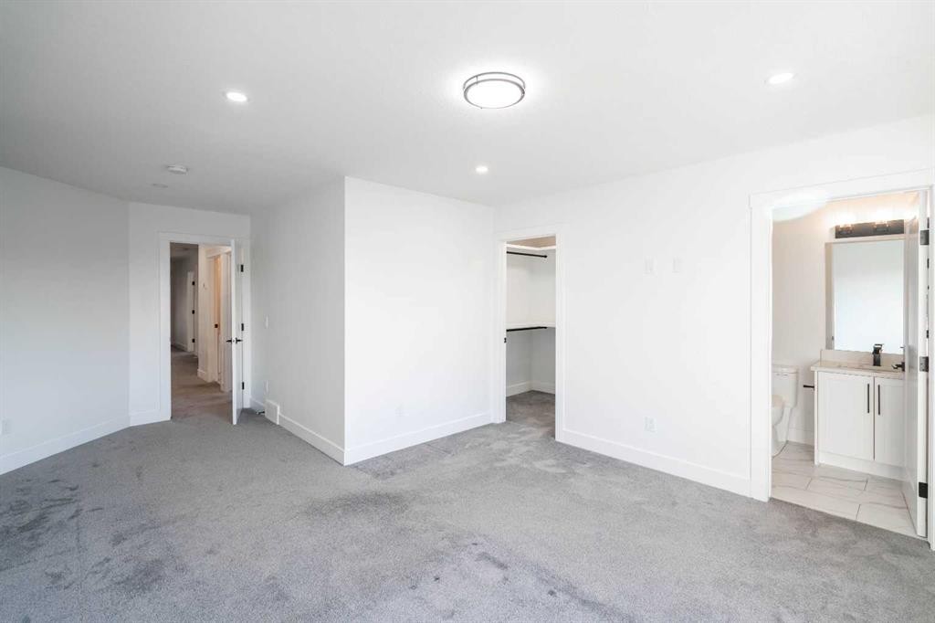 123 Saddlecrest Grove Ne, Calgary, AB - Indoor Photo Showing Other Room