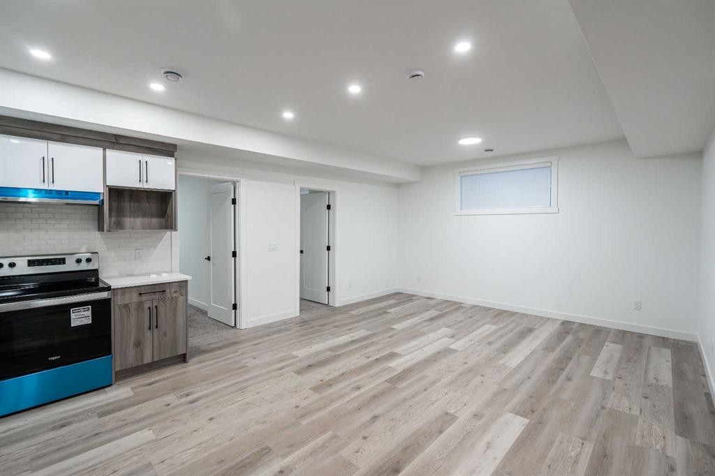 123 Saddlecrest Grove Ne, Calgary, AB - Indoor