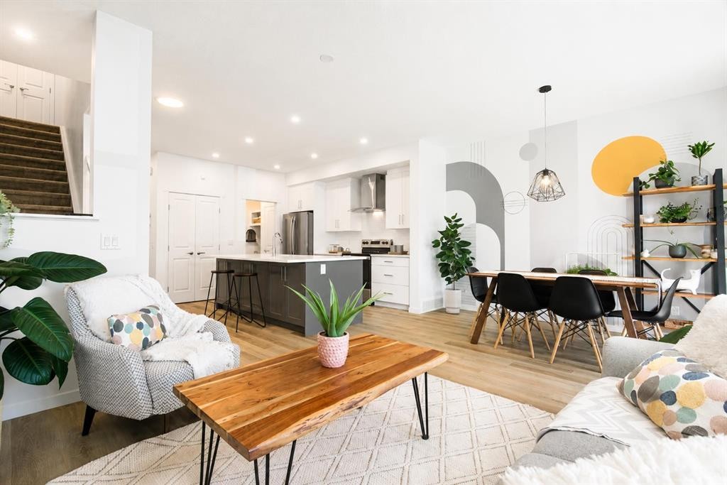 229 Masters Row Se, Calgary, AB - Indoor Photo Showing Living Room