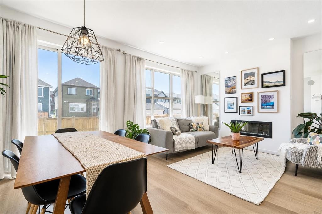 229 Masters Row Se, Calgary, AB - Indoor Photo Showing Living Room