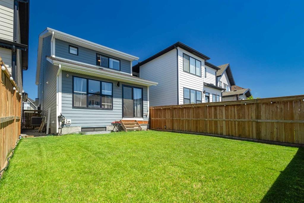 229 Masters Row Se, Calgary, AB - Outdoor