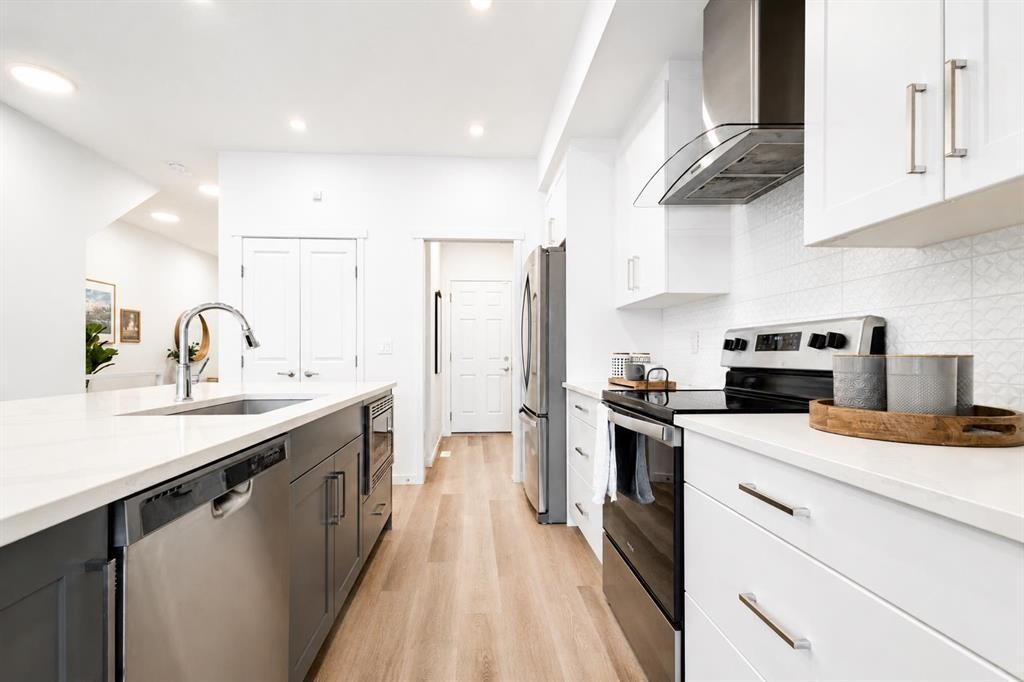 229 Masters Row Se, Calgary, AB - Indoor Photo Showing Kitchen With Upgraded Kitchen