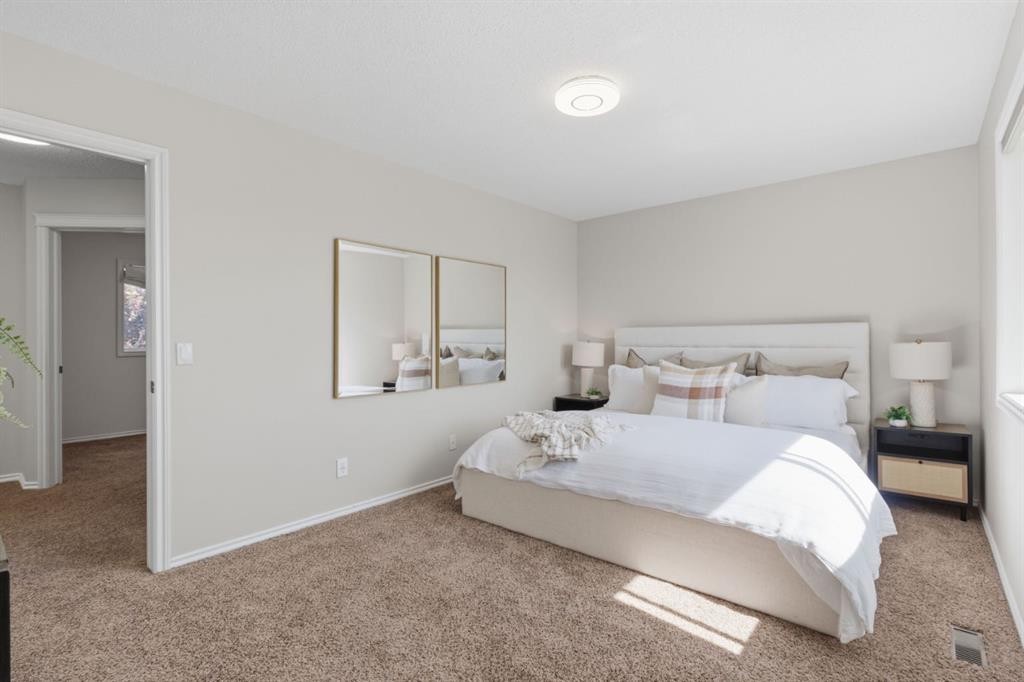 241 Somerside Close Sw, Calgary, AB