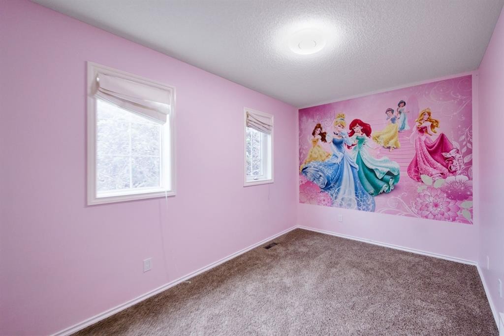 241 Somerside Close Sw, Calgary, AB