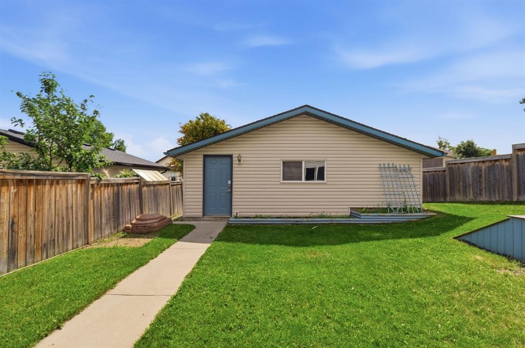 241 Somerside Close Sw, Calgary, AB