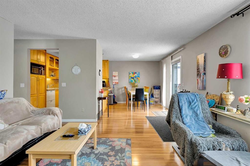 107 Silvergrove Road Nw, Calgary, AB