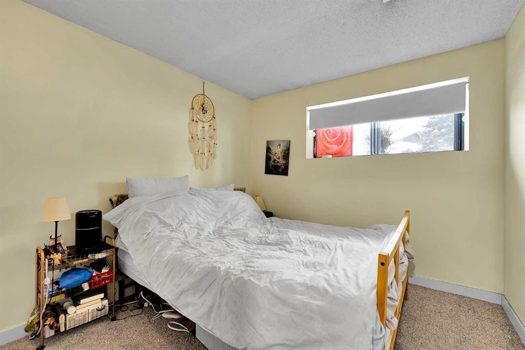 107 Silvergrove Road Nw, Calgary, AB
