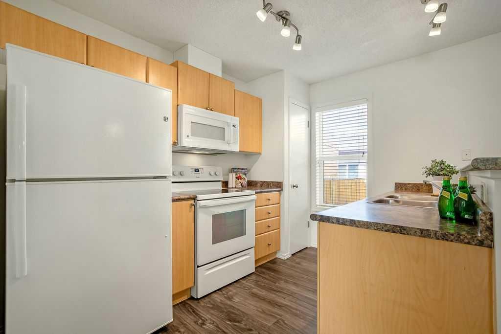 246 Elgin View Se, Calgary, AB