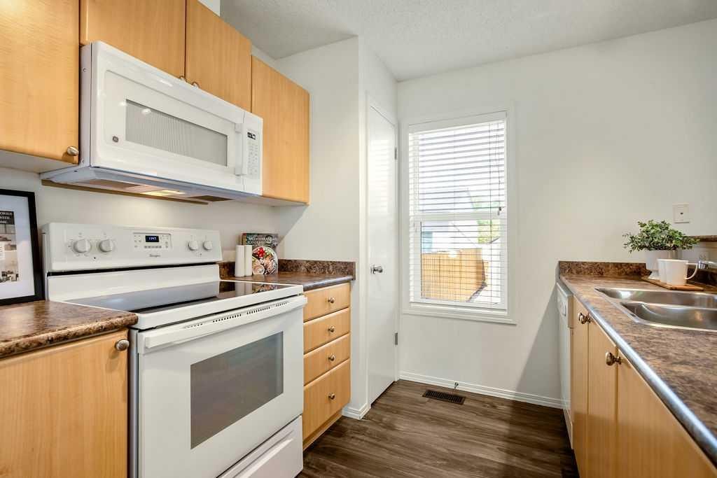 246 Elgin View Se, Calgary, AB