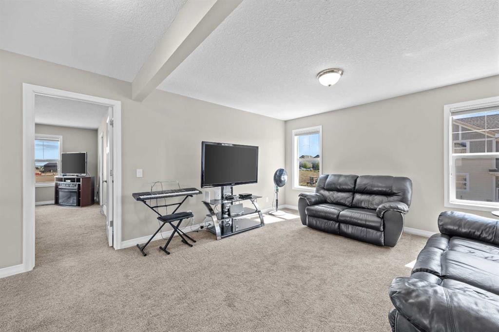 27 Mahogany Crescent Se, Calgary, AB - Indoor