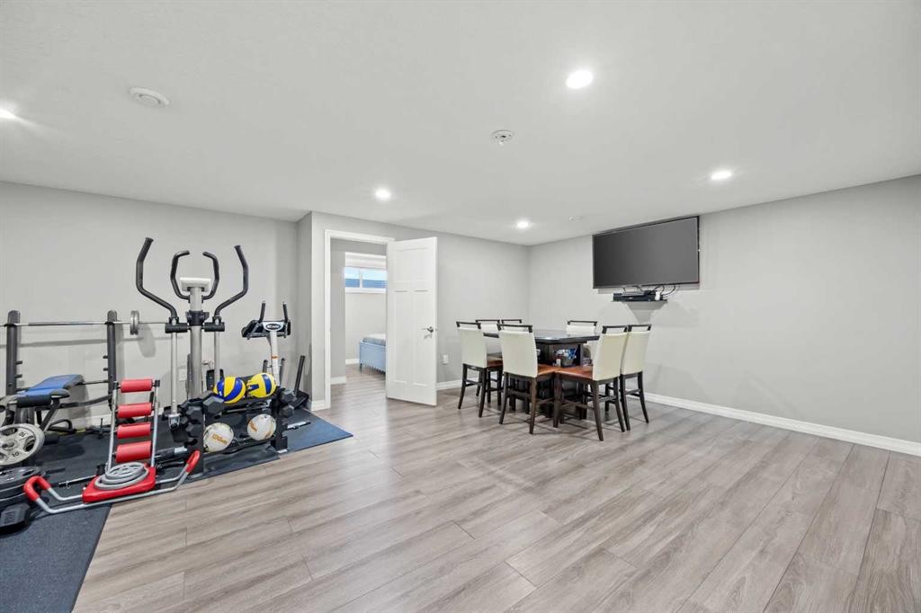 27 Mahogany Crescent Se, Calgary, AB - Indoor