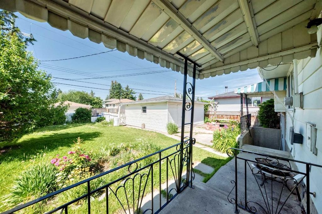6839 Huntridge Hill Ne, Calgary, AB