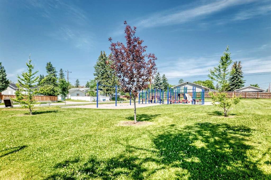 6839 Huntridge Hill Ne, Calgary, AB