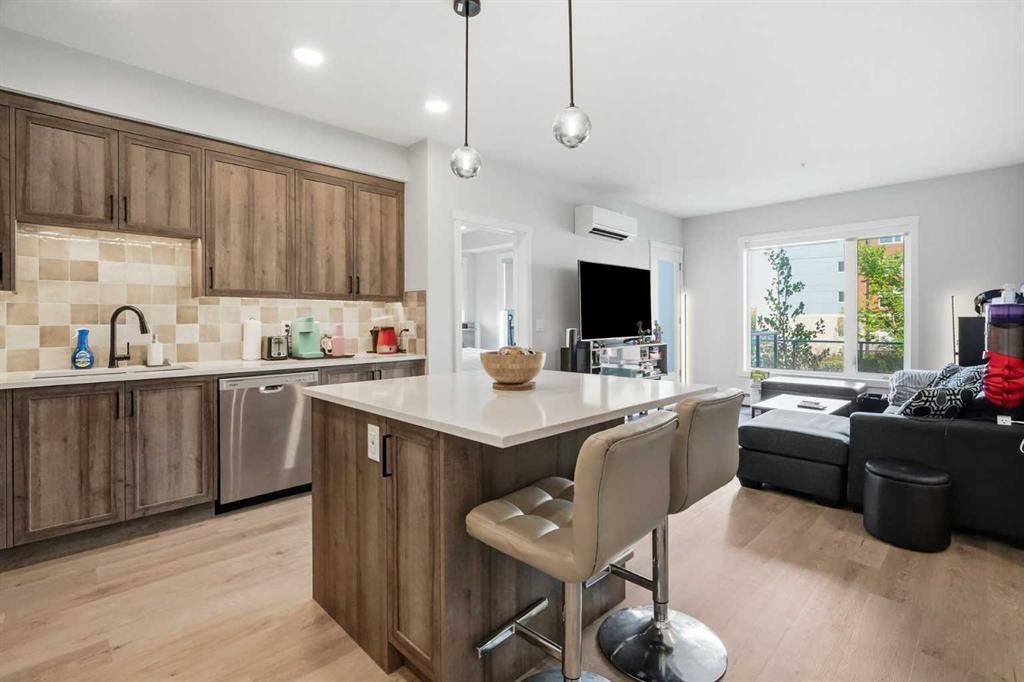 109-700 Shawnee Square Sw, Calgary, AB