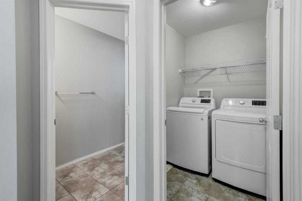 27 Bridlerange Circle Sw, Calgary, AB