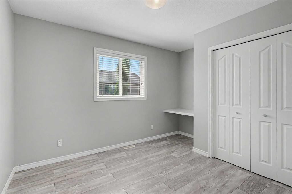 27 Bridlerange Circle Sw, Calgary, AB