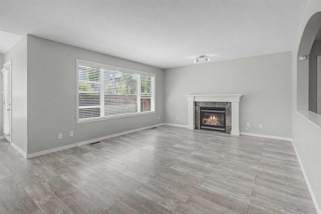 27 Bridlerange Circle Sw, Calgary, AB