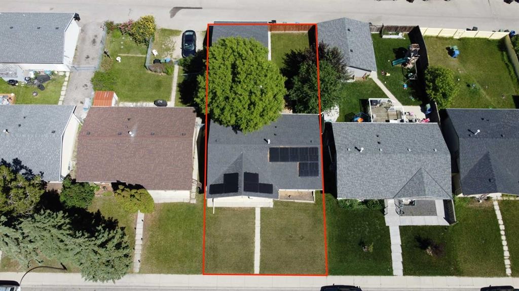 136 Maitland Drive Ne, Calgary, AB - Outdoor With View