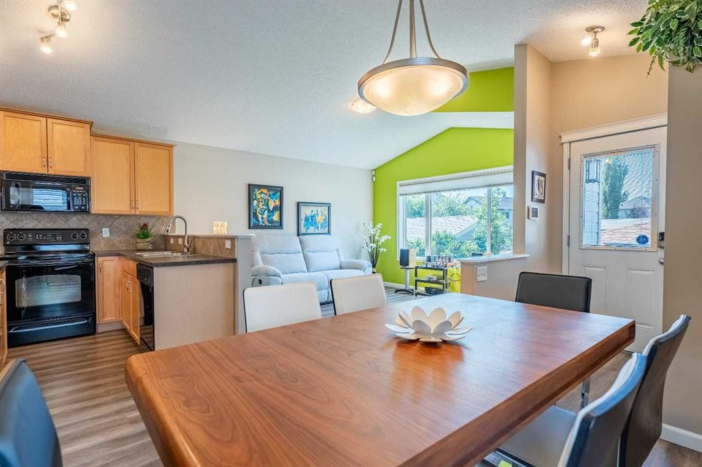 71 Copperfield Rise Se, Calgary, AB