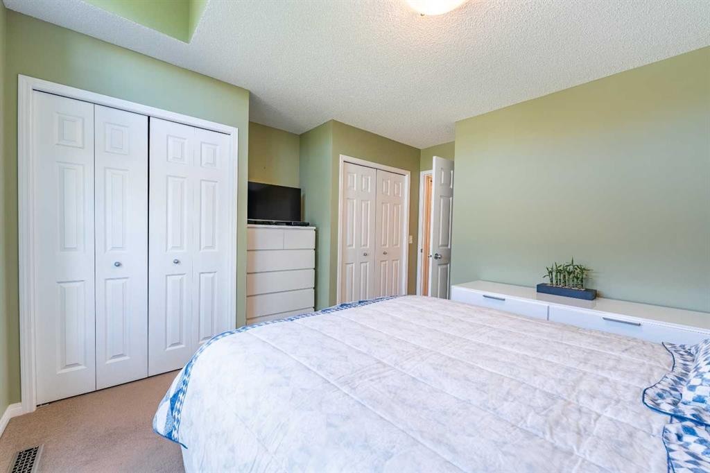 71 Copperfield Rise Se, Calgary, AB