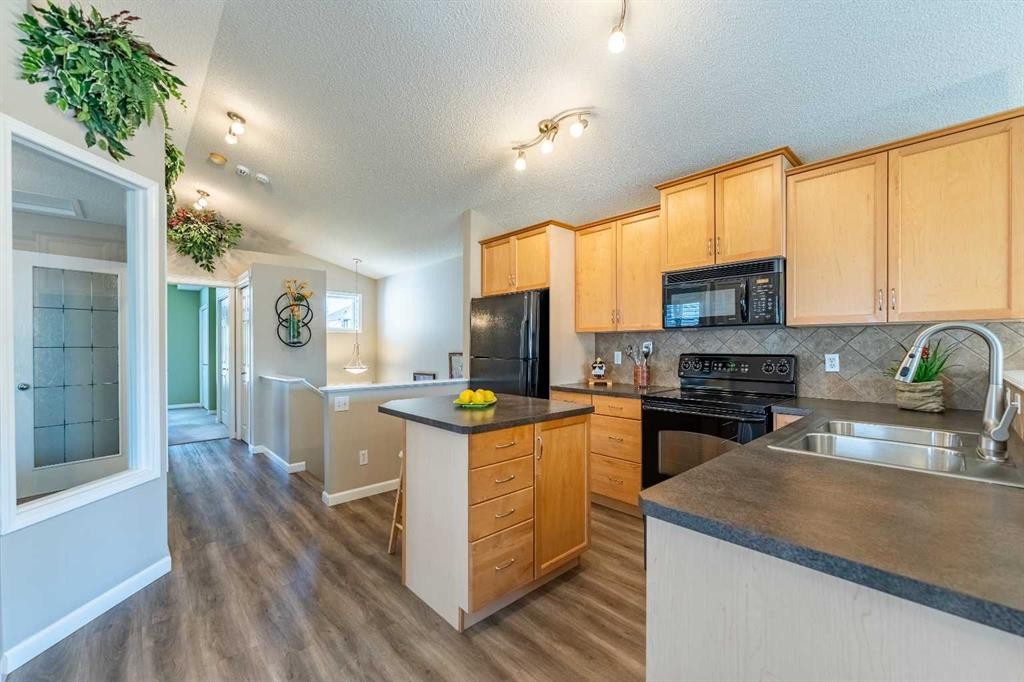 71 Copperfield Rise Se, Calgary, AB