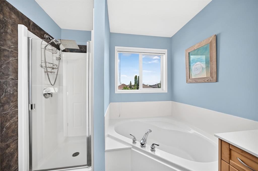 43 Rockmont Court Nw, Calgary, AB