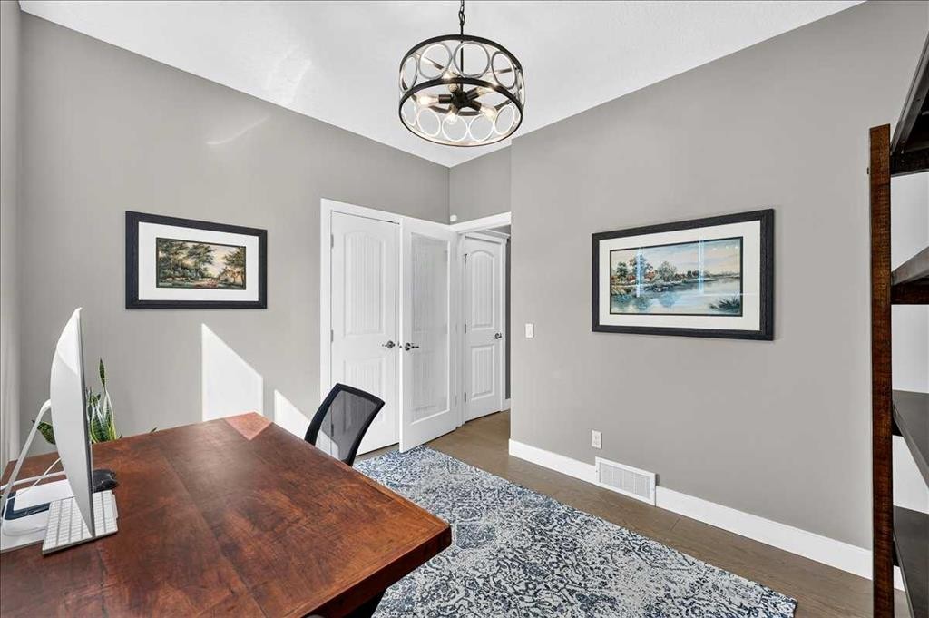 146 Valley Pointe Way Nw, Calgary, AB - Indoor