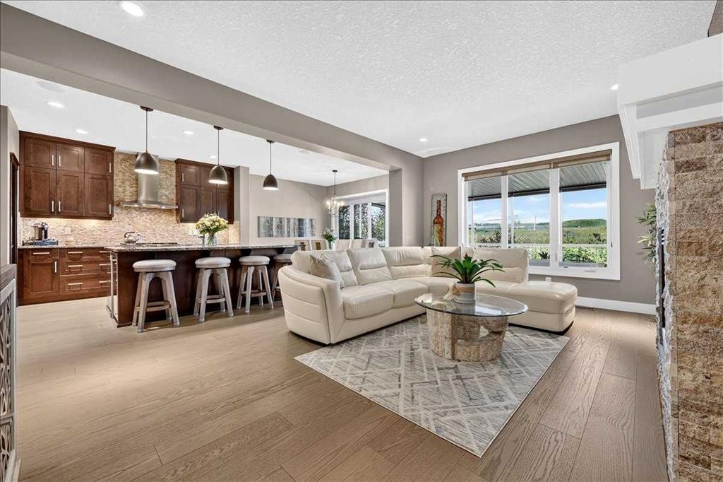 146 Valley Pointe Way Nw, Calgary, AB - Indoor Photo Showing Living Room