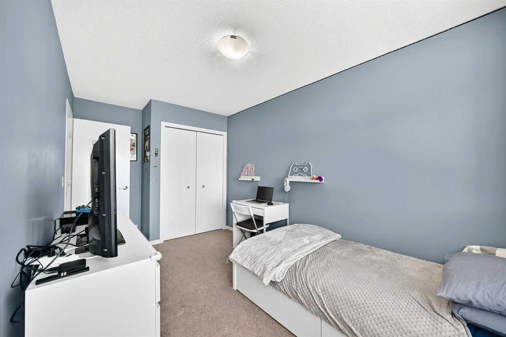 1907 Copperfield Boulevard Se, Calgary, AB