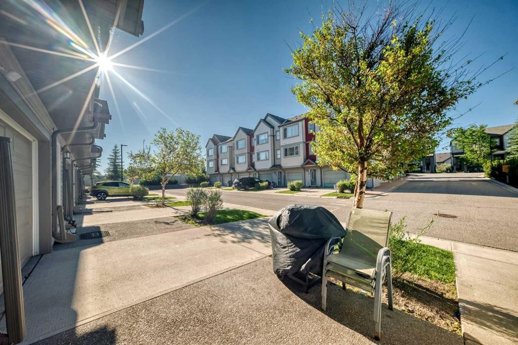 1907 Copperfield Boulevard Se, Calgary, AB