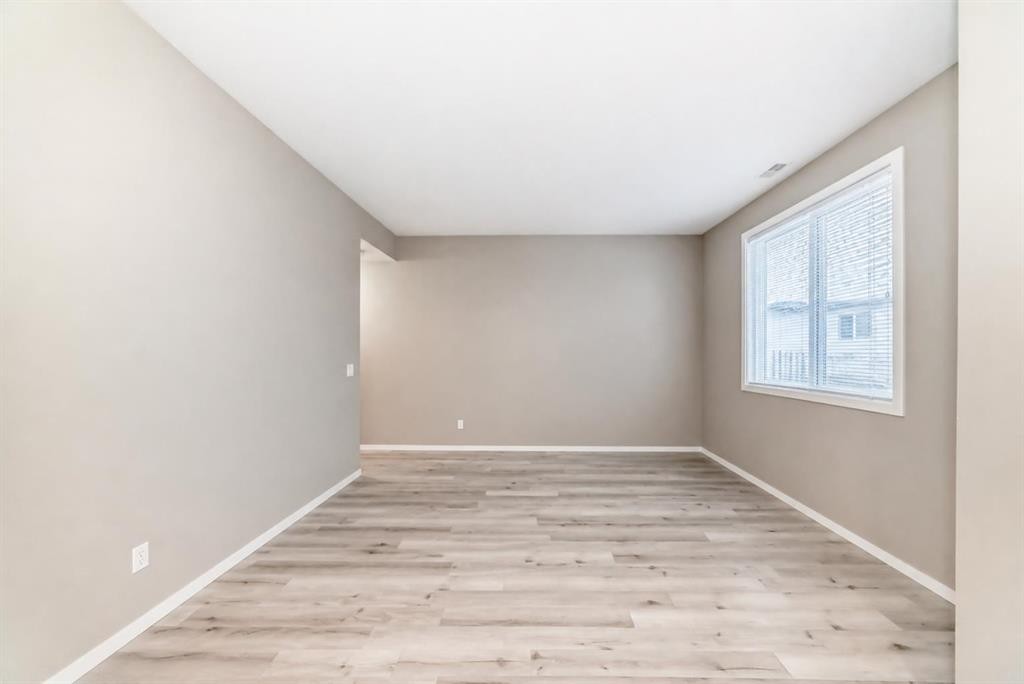 202-245 Redstone Ne, Calgary, AB