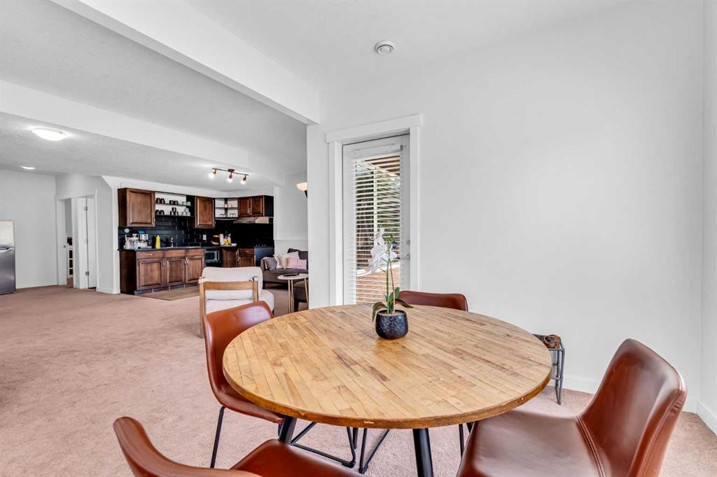 452 Evergreen Circle Sw, Calgary, AB